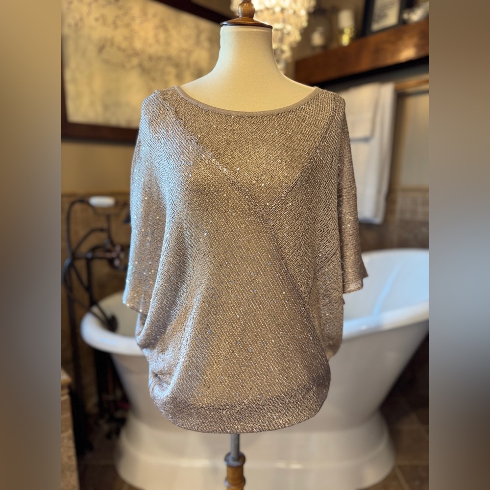 NWT 5/48 Silver Sequin Blouse size medium